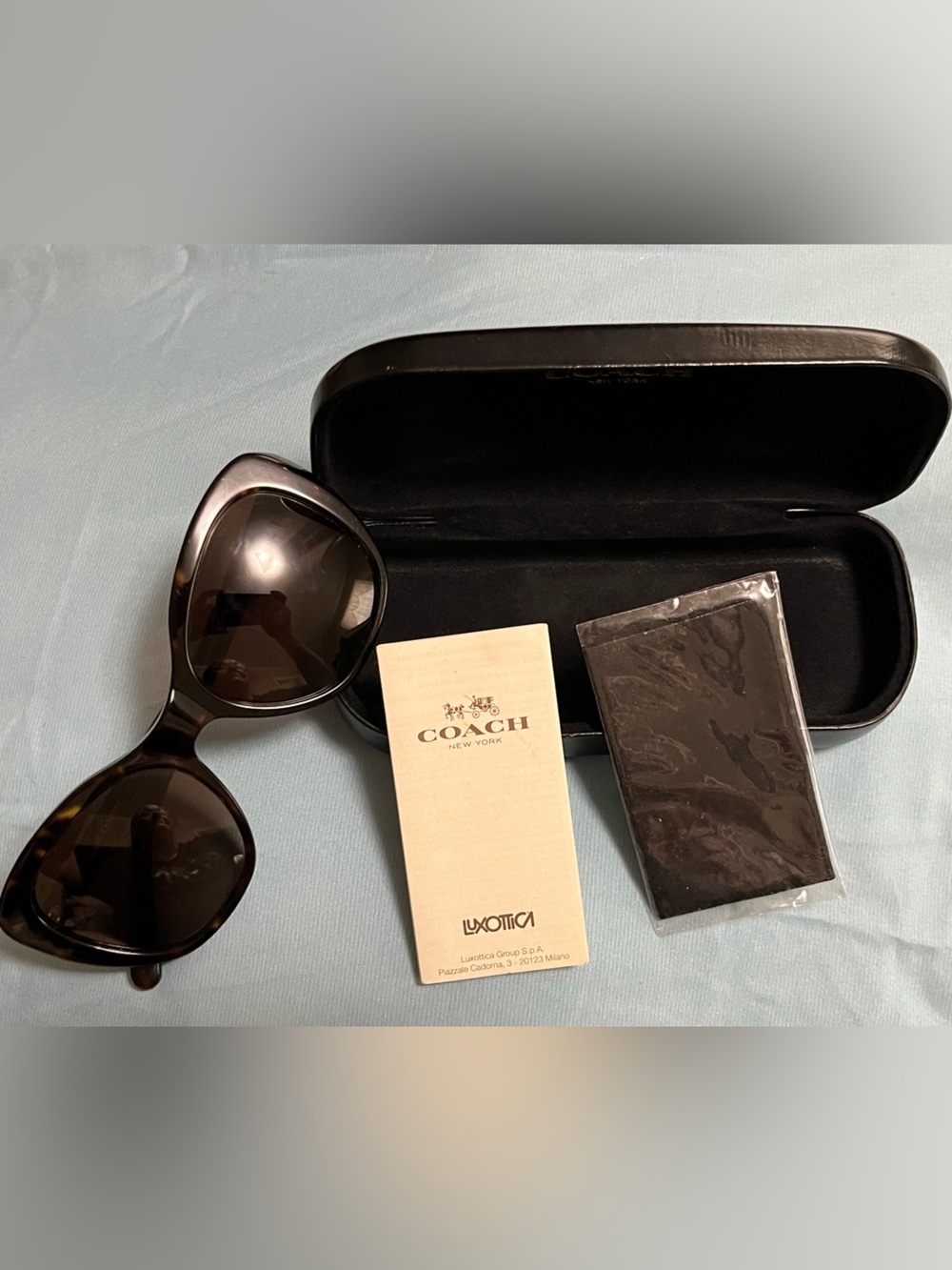 Coach Women’s Brown Tortoiseshell Sunglasses with Case